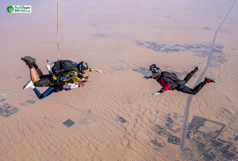 Skydive Abu Dhabi: Thrill of Free Fall | Best Price & Offer